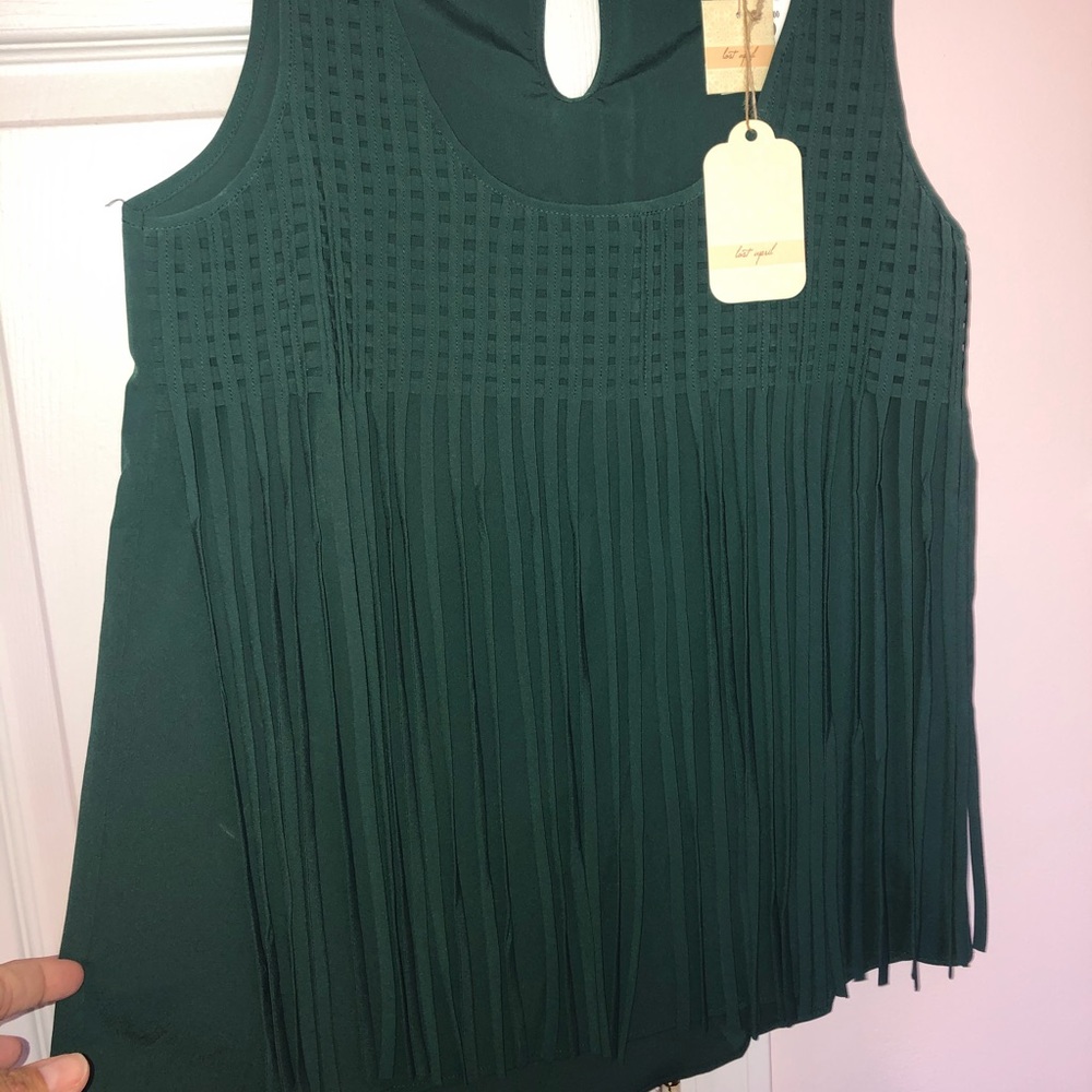 Green fringe tank